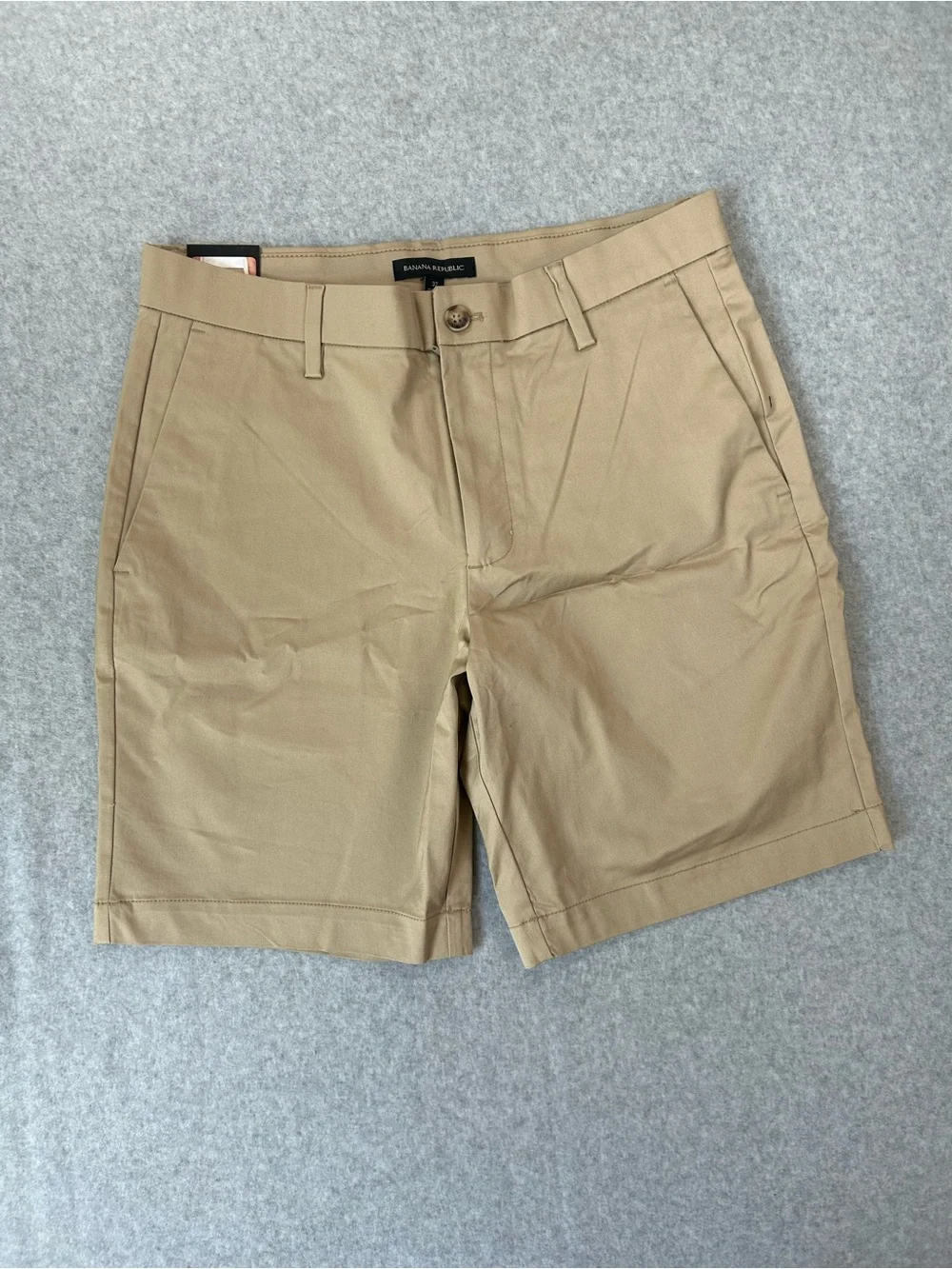 Banana Republic Men’s Khaki Stretch Chino Shorts 32
